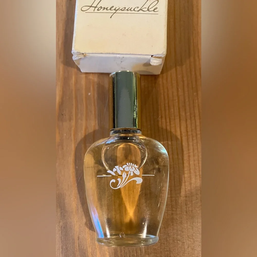 Never used Avon Honeysuckle Mini Cologne Splash .5 fl oz Full Discontinued 1990s
